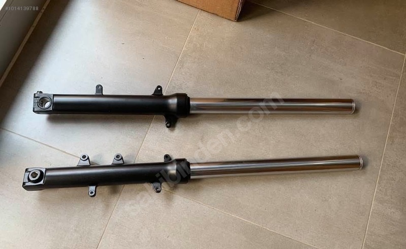 HONDA CBR 500 ÖN TAKIM CBR 500 R ÖN TAKIM BORUSU SAĞ SOL SIFIR ORIJINALDİR