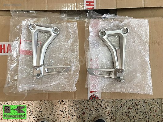 14-17 CBR 650 F SAĞ BRAKET ARKA CBR 650F SAĞ BASAMAK YOLCU ARKA
