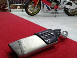 Honda Cbr 1000RR 2017-19 Akrep Tip 1.Sınıf Slip-On Egzoz