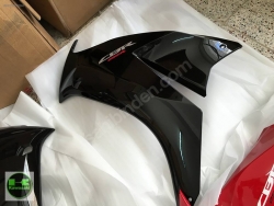 14-17 honda cbr 250 sol grenaj cbr 250 sol granaj siyah sıfır orıjınaldır