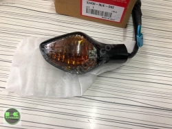 CB 650 F SİNYAL SAĞ CBR 650 F SİNYAL SAĞ CB 650F CBR 650F SİNYAL