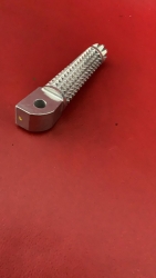 Yamaha r25 sağ arka basamak 