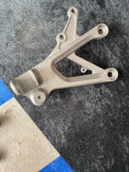 Honda cbr 600f sürücü braket sağ 