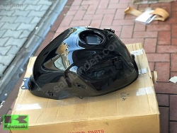 KLE 650 DEPO VERSYS 650 DEPO SIFIR ORIJINAL KAWASAKİ URUNDUR SİYAH RENK GUNCEL SATIŞ FİYATI 7300 TL DİR KAMPANYA FİYATI 2000 TL DİR PAZARLIK YOKTUR