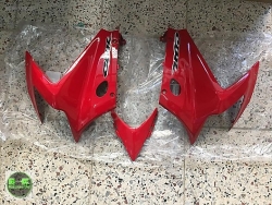 04-09 honda cbr 125 kafa grenajı 3 parça sıfır orıjınal kırmızı  urunler sıfır olup orıjınaldir
