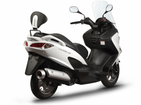 Suzuki Burgman 200 (07>19) Sissybar (Shad SOBR17RV + DORP08)