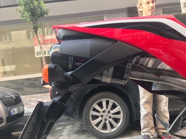 Honda 600rr Us800 Fuul Carbon Egsoz 600 rr Us-800 Full Carbon Egzoz