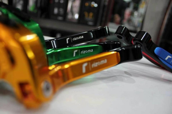 Yamaha MT 25 Black Rizoma Model Katlanır Manet Seti