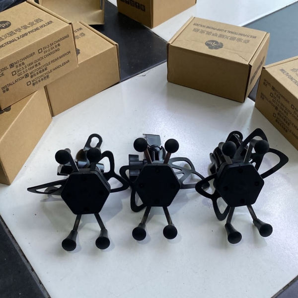 Universal Ahtapot tel tutucu