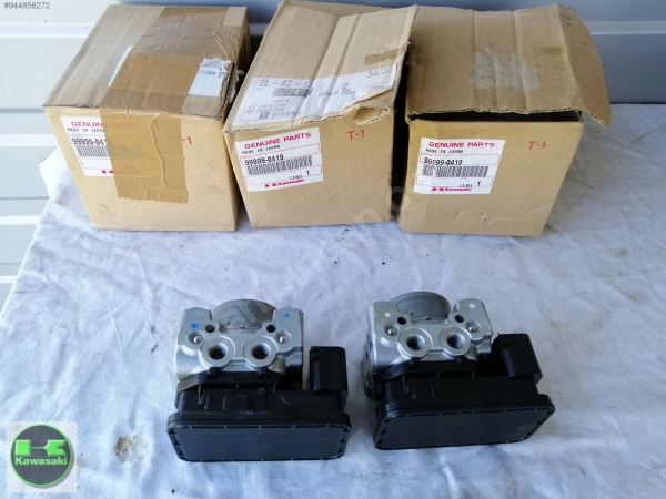 kawasaki z 800 abs motoru z 800 abs beyni sıfır orıjınaldir  urun sıfır 