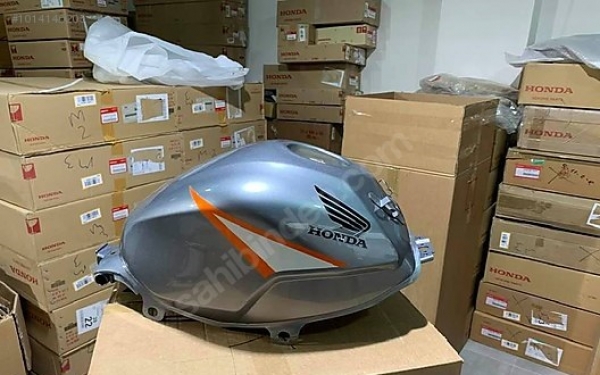 11-17 CBR 125 BENZİN DEPOSU CBR 125 DEPO CBR 125 YAKIT TANKI SIFIR ORIJINAL URUNDUR  17520-kty-h50zc