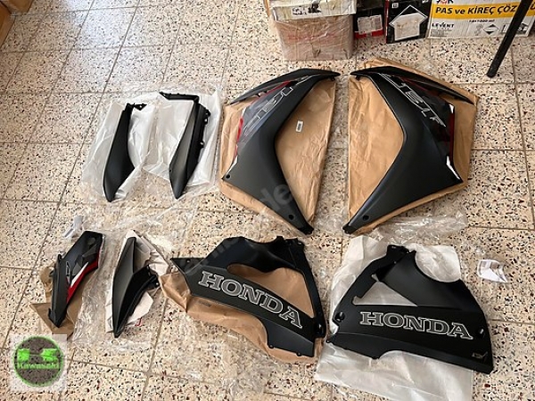 14-16 honda cbr 650f grenaj seti cbr 650 f grenaj seti 8 parça  urunler sıfır olup orıjınaldir 
