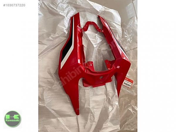 17-19 honda cbr 1000rr kuyruk grenajı cbr 1000 rr kuyruk grenajı sıfır orıjınaldir  77220-mkf-d40zd