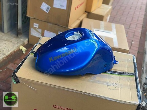 kawasaki er6 depo kawasaki er6 benzin deposu orıjınal sıfır