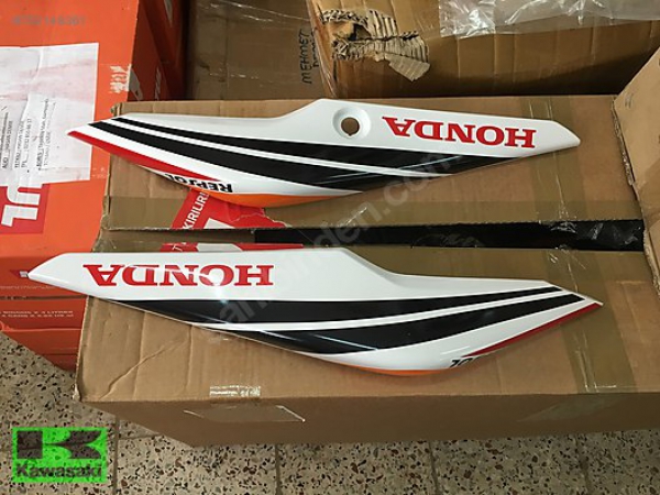 11-17 CBR 125 KUYRUK GRENAJI SAĞ SOL REPSOL SIFIR ORIJINAL