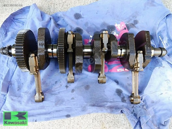 KAWASAKİ ZX12 KRANK ZX 12 KRANK ZX-12R KRANK KOMPLE MUAYER  FOTO TEMSILIDIR URUN SORUNSUZ MAUERDIR YURTDIŞI URUNDUR 