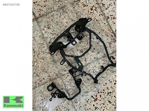 14-16 CB 650 F KAFA DEMİRİ CB 650F KAFA DEMİRİ 2 PARÇA ORIJINAL