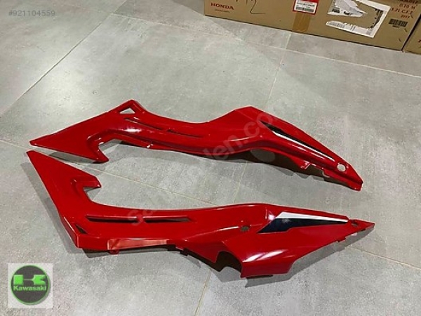 17-18 CBR 650 F KUYRUK GRENAJI CBR 650F KUYRUK GRENAJI SAĞ SOL SIFIR